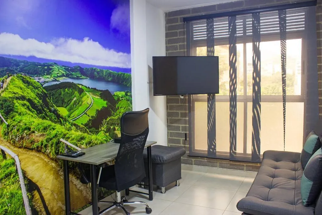 Apartamento El Mejor Barrio De Medellin 401 Colombia
